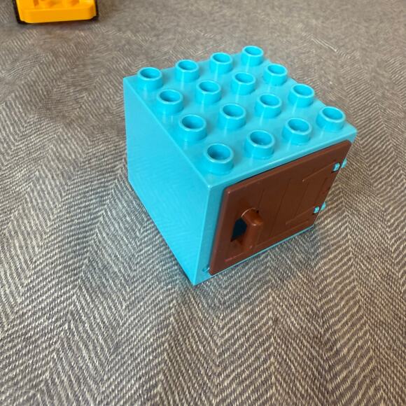 Huge Lot of Duplos 80+ Building Blocks Bricks Unique Door Bridge Vehicle Slide - Picture 6 of 10